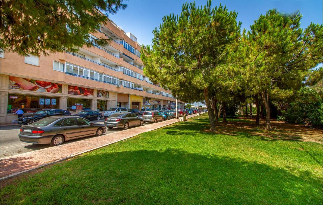 Nice Apartment In Torrevieja With Kitchen Eksteriør bilde
