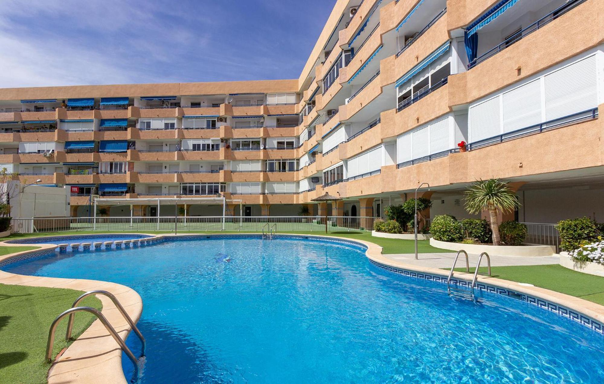 Nice Apartment In Torrevieja With Kitchen Eksteriør bilde